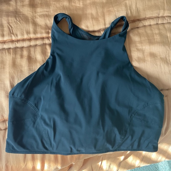 Bundle of 3 size 12 lululemon mesh back train bras - Picture 3 of 9